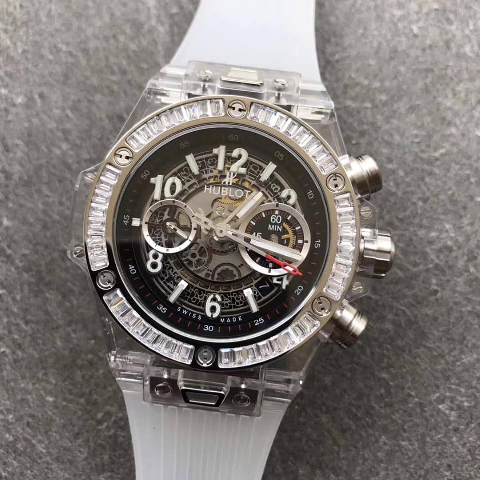 Ấn tượng với mẫu đồng hồ Hublot Big Bang Unico Sapphire replica trong suốt