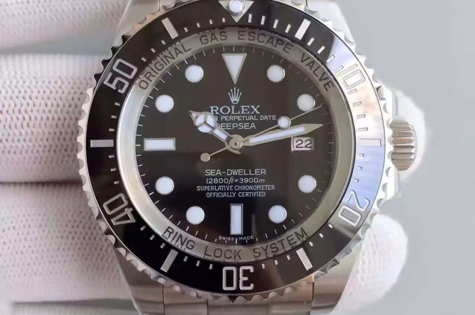 Đánh giá đồng hồ Rolex Deepsea Sea - Dweller Replica với bộ máy 2813