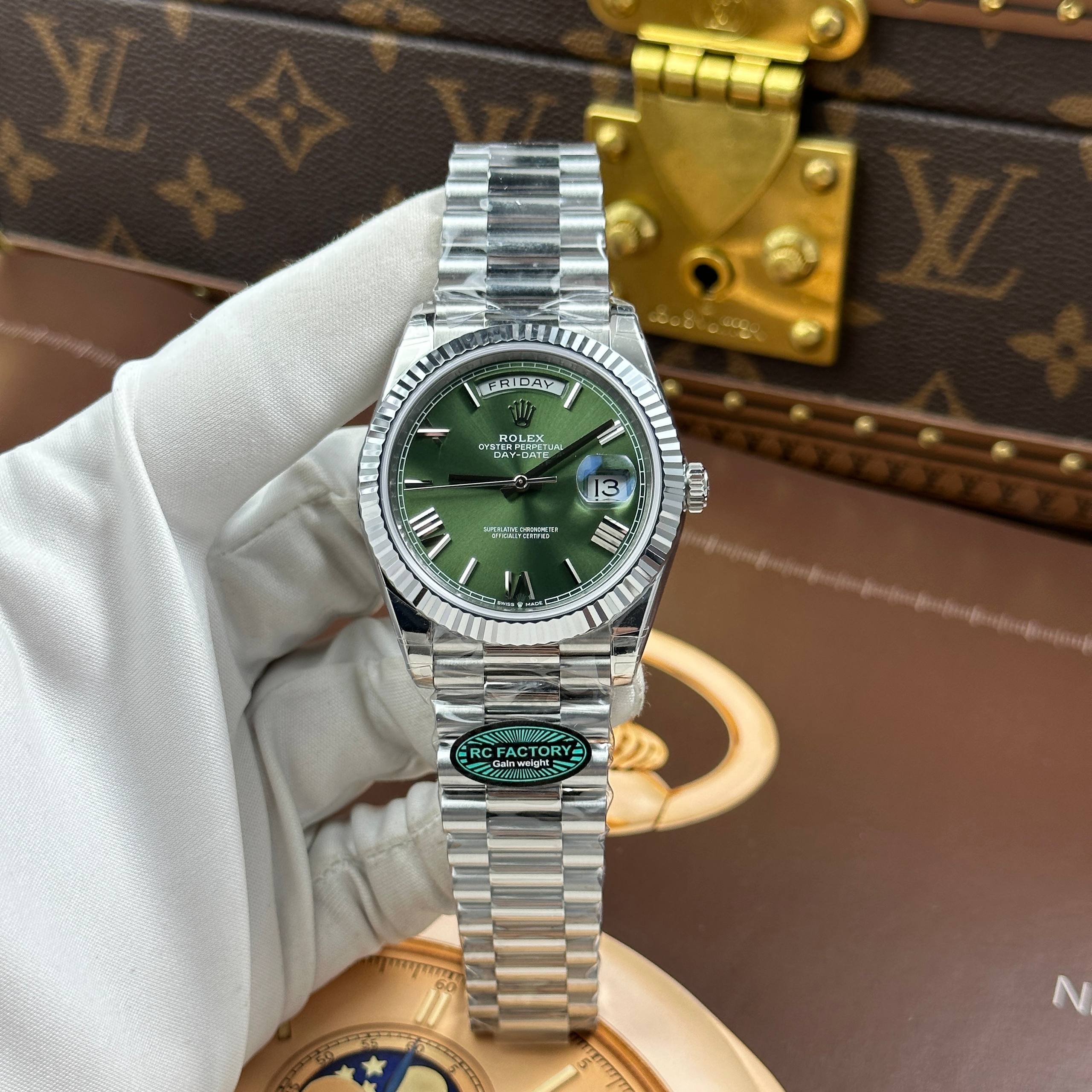 Đồng Hồ BST Rolex Day Mặc Số Màu Xanh Olive