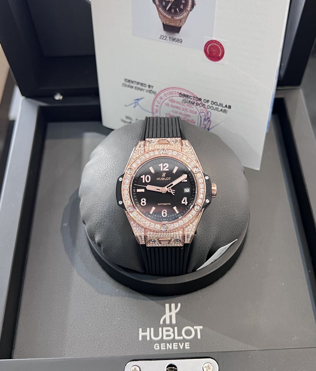 Hublot Big Bang One Click replica viền full kim cương thiên nhiên đẳng cấp