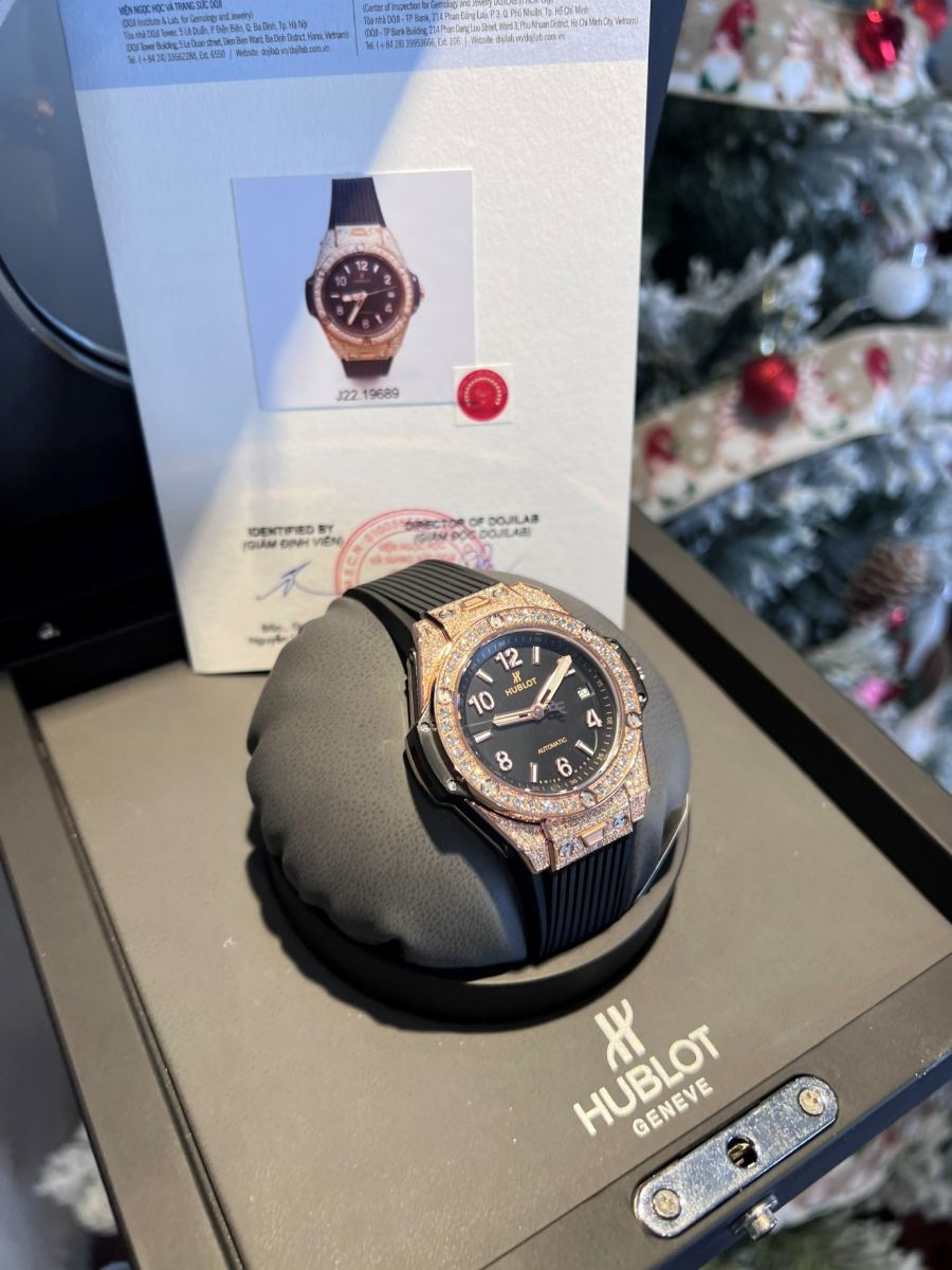 Thẩm mỹ và tính năng sản phẩm gần như không có sự khác biệt hàng auth