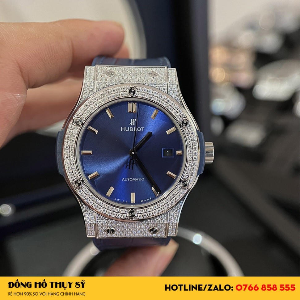 Thiết kế hài hòa giữa cổ điển và hiện đại trong 1 siêu phẩm đồng hồ Hublot super fake