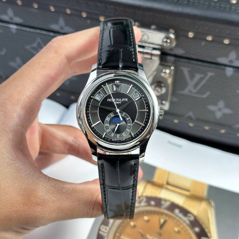 Đồng Hồ Patek Philippe Complications 5205  • size 40mm - độ dày 12mm