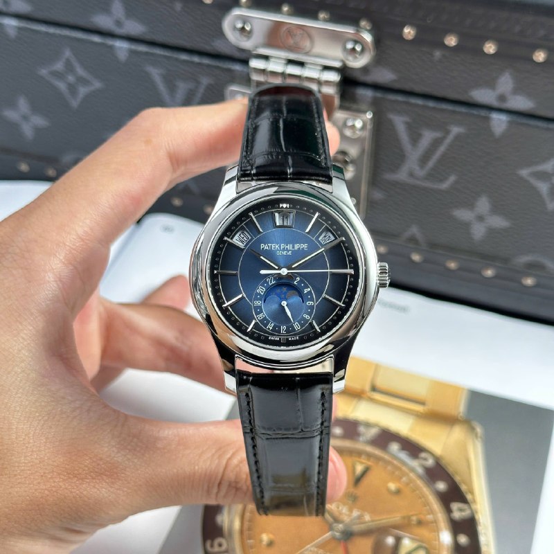Đồng Hồ Patek Philippe Complications 5205  • size 40mm - độ dày 12mm