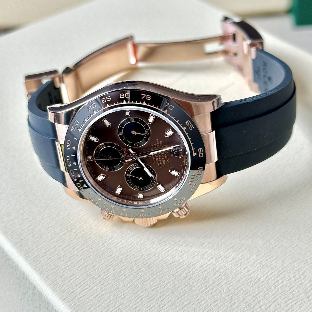 Mẫu Đồng Hồ Rolex Cosmograph Daytona Mặt Số Chocolate Like Auth đẹp