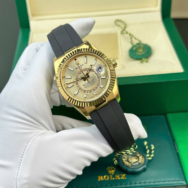 Đồng Hồ Rolex Sky-Dweller  • size 42mm - độ dày 15mm