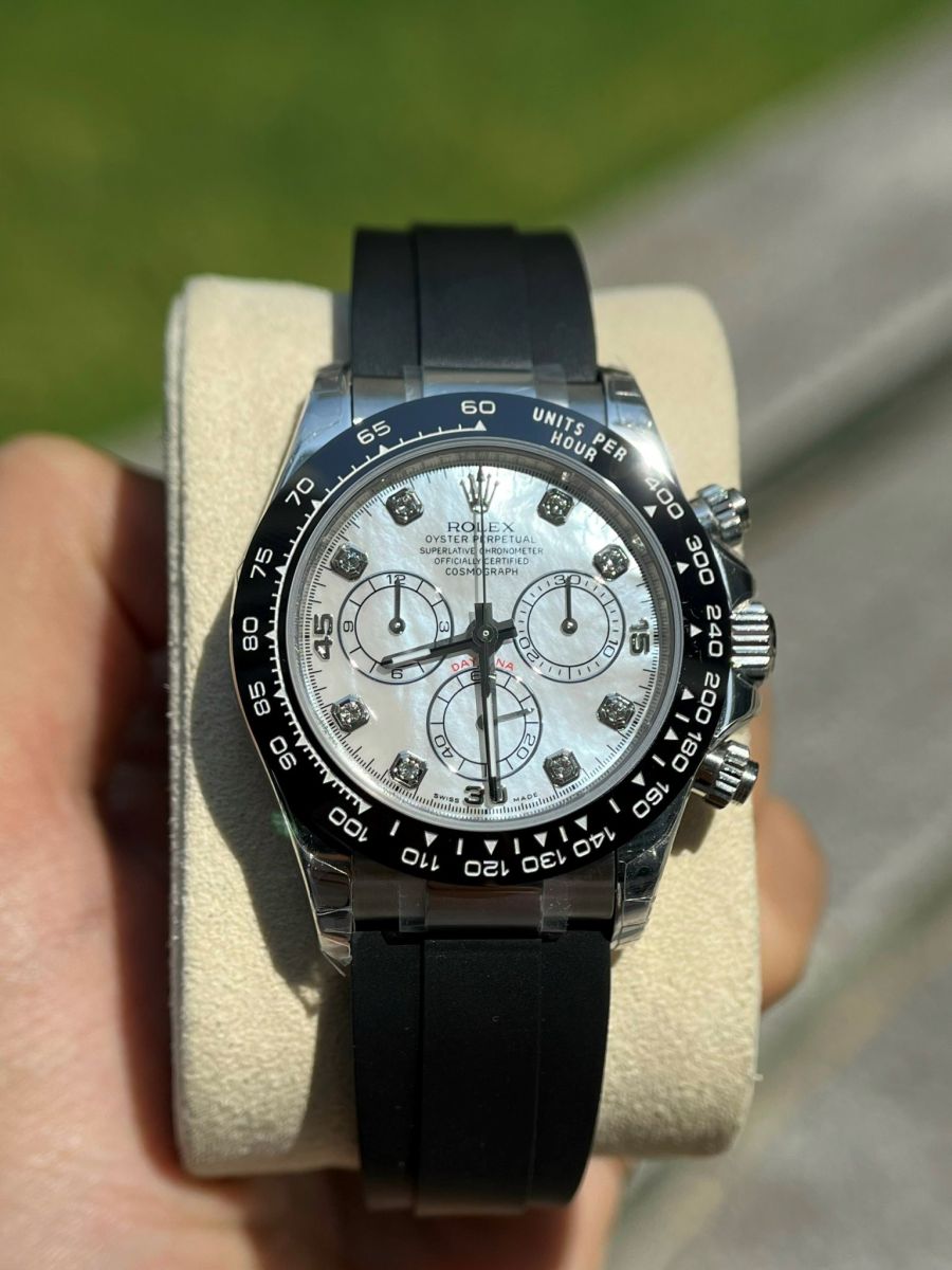Mọi chi tiết Đồng Hồ Rolex Cosmograph Daytona 116519LN Mặt Khảm Trai Trắng Siêu Cấp hoàn hảo