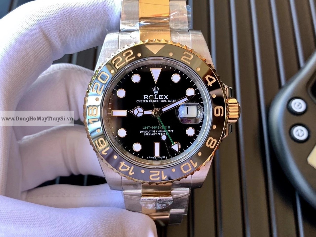 Tìm hiểu về đồng hồ Rolex replica TPHCM máy Thụy Sỹ