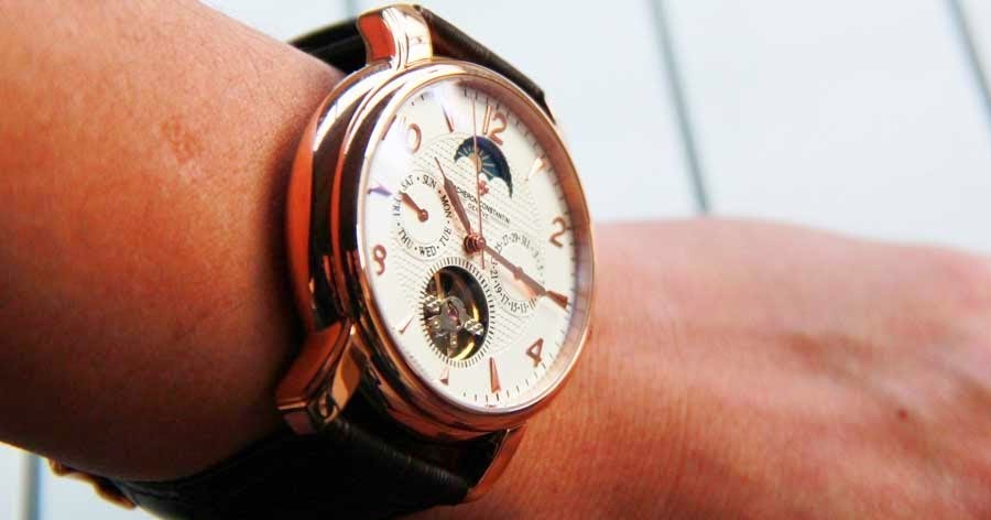 Chức năng của đồng hồ Vacheron Constantin Super fake với tỉ lệ sao chép 1:1
