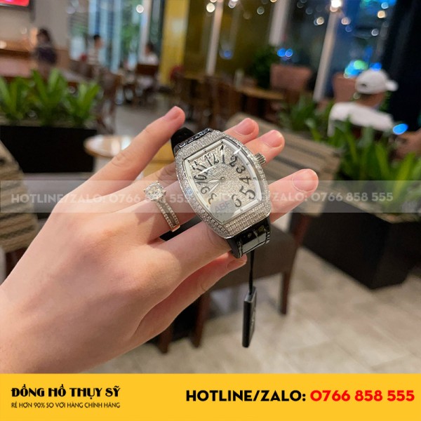 Đồng hồ nữ Frank muller v32